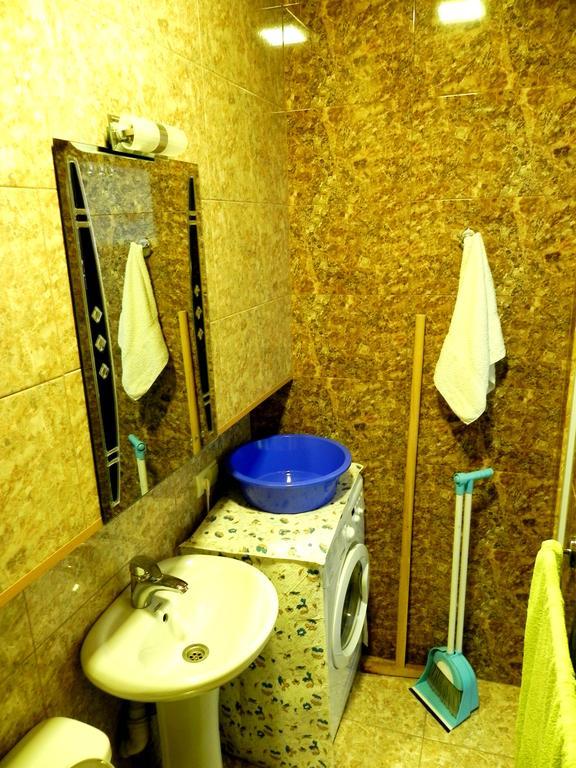Penthouse Apartment In Батуми Екстериор снимка
